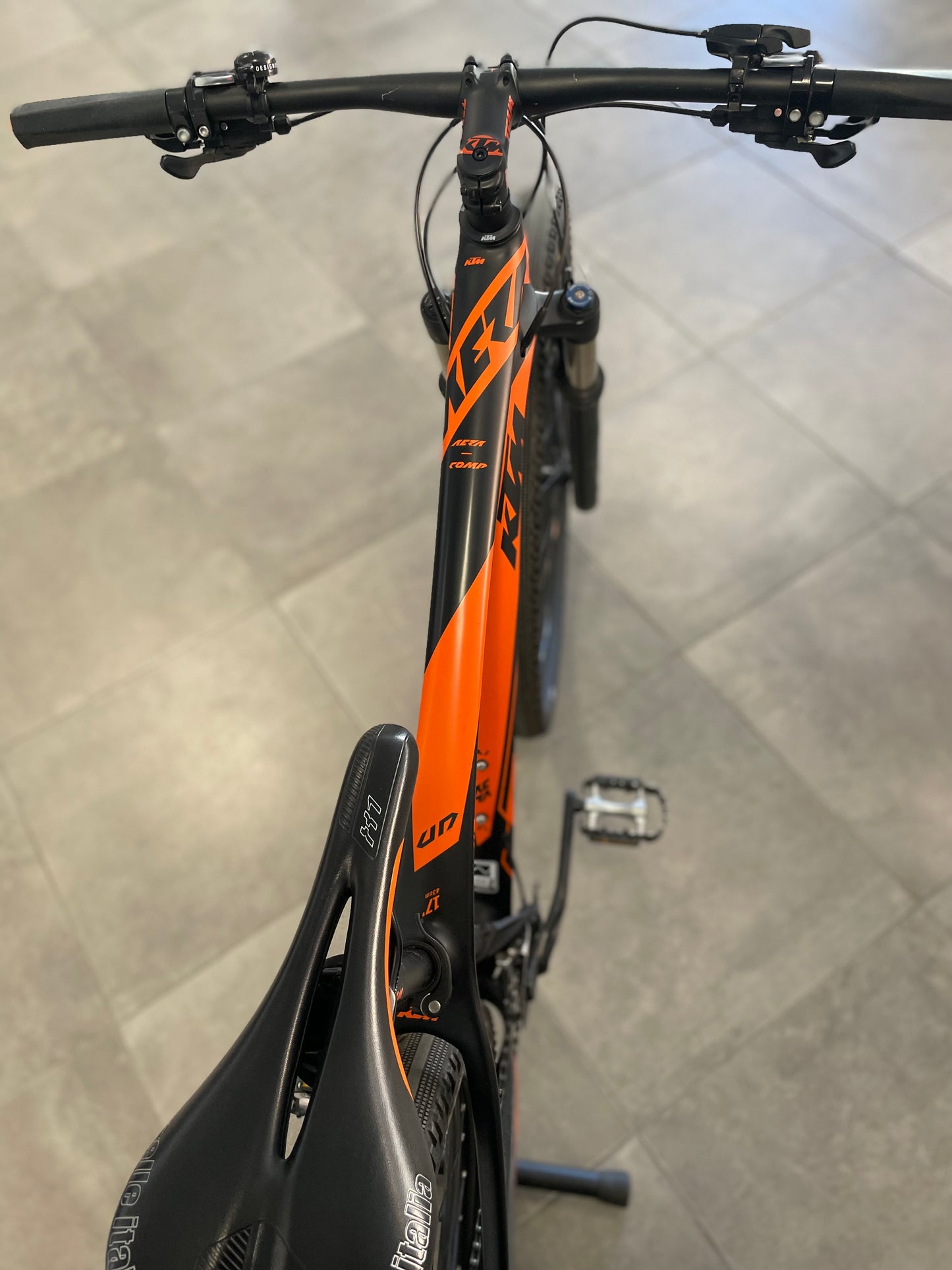 Ktm Aera Comp